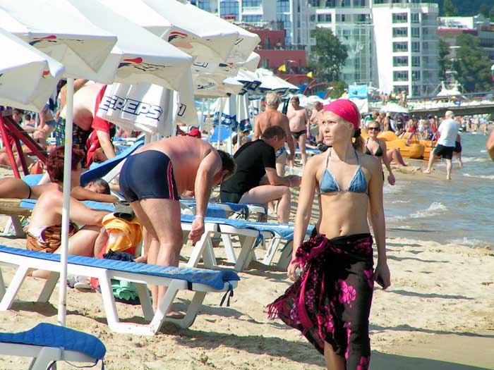 Weather temperature in June in Burgas, Bulgaria